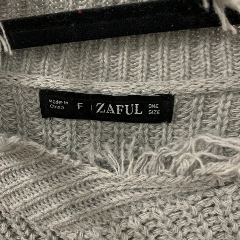Sweater - Picture 3 of 3